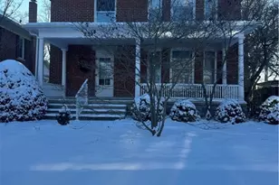 232 Maple St, Brookville, OH 45309 - Photo 1