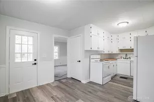 1302 N Main Ave, Sidney, OH 45365 - Photo 8