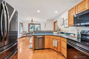 310 Tranquil Dr, Xenia, OH 45385 - Photo 16