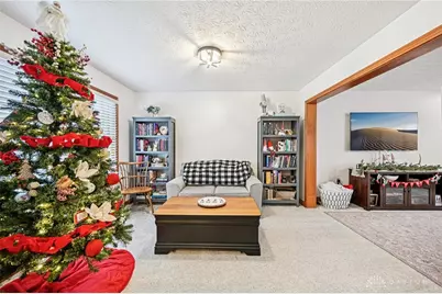 310 Tranquil Drive, Xenia, OH 45385 - Photo 6