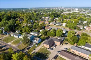 251 N Smithville Rd, Dayton, OH 45403 - Photo 24