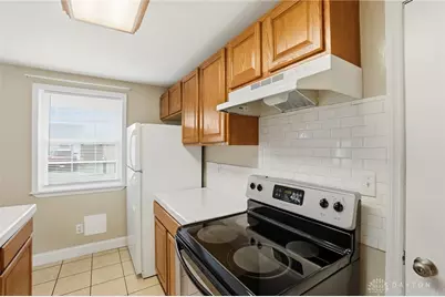 6750 Tiger Drive, Huber Heights, OH 45424 - Photo 8