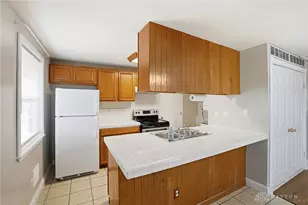 6750 Tiger Dr, Huber Heights, OH 45424 - Photo 6