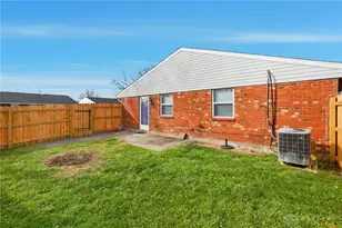 6750 Tiger Dr, Huber Heights, OH 45424 - Photo 20