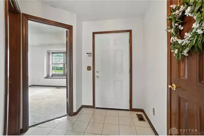 6821 Tifton Green Trail, Dayton, OH 45459 - Photo 4