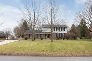 2240 Seneca Dr, Troy, OH 45373 - Photo 4