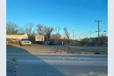 2200 N Gettysburg Avenue, Dayton, OH 45406 - Photo 8