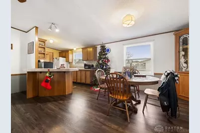 141 N Xenia Drive, Enon Vlg, OH 45323 - Photo 6