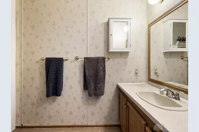 141 N Xenia Drive, Enon Vlg, OH 45323 - Photo 20