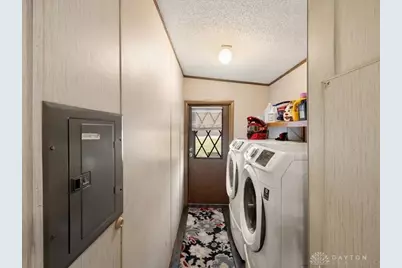 141 N Xenia Drive, Enon Vlg, OH 45323 - Photo 22