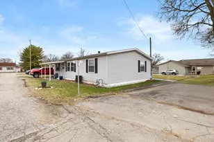 141 N Xenia Dr, Enon Vlg, OH 45323 - Photo 4