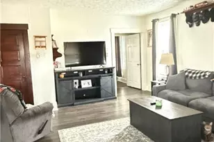 56 66 E Short St, Wilmington, OH 45177 - Photo 4