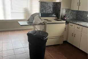 337 Cherry Dr, Dayton, OH 45405 - Photo 4