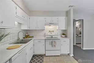 6409 Interlude Ln, Miamisburg, OH 45449 - Photo 12