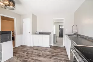 238 Hartshorn Dr, Vandalia, OH 45377 - Photo 6