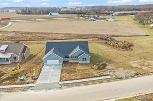 2650 Pleasant View Dr, Troy, OH 45373 - Photo 8