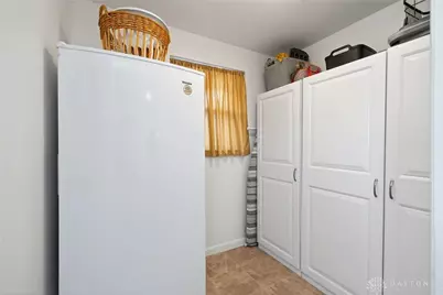 371 W David Road, Dayton, OH 45429 - Photo 36