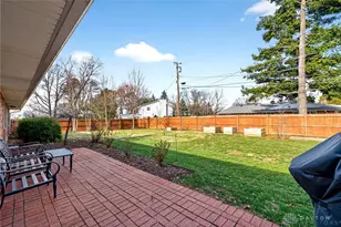 371 W David Rd, Dayton, OH 45429 - Photo 38