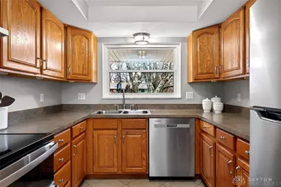 371 W David Road, Dayton, OH 45429 - Photo 18