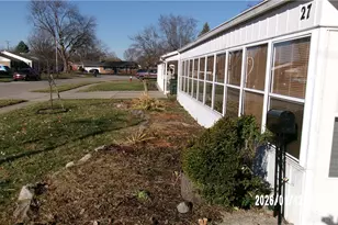 27 Laurelgrove Dr, Englewood, OH 45322 - Photo 2