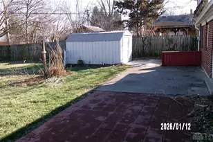 27 Laurelgrove Dr, Englewood, OH 45322 - Photo 6