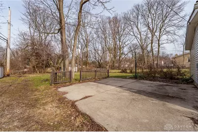 454 E Church Street, Xenia, OH 45385 - Photo 32