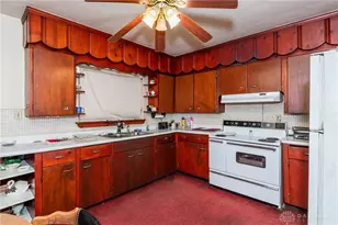 423 S Broadway St, Dayton, OH 45402 - Photo 4