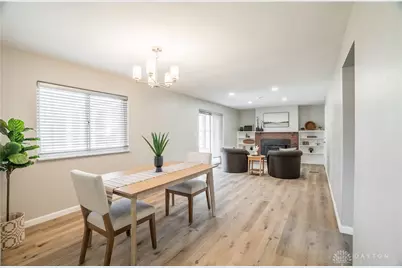 401 Stuckhardt Road, Dayton, OH 45426 - Photo 6