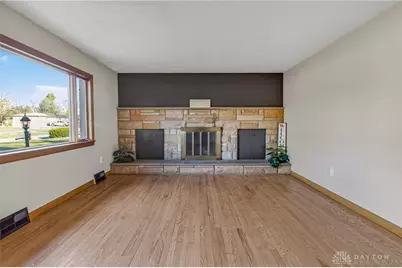 208 Glenview Drive, Dayton, OH 45440 - Photo 4