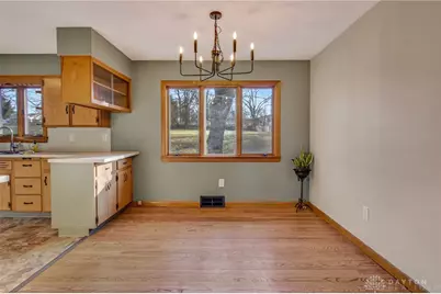 208 Glenview Drive, Dayton, OH 45440 - Photo 8