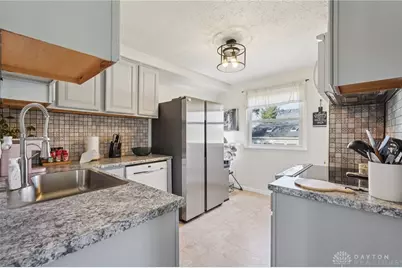 447 S Stadium Drive, Xenia, OH 45385 - Photo 14