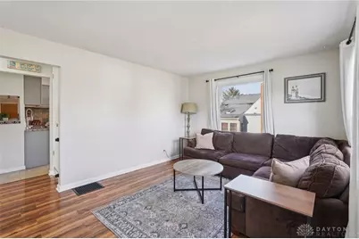 447 S Stadium Drive, Xenia, OH 45385 - Photo 8