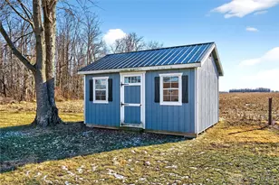 1310 W Holtzmuller Rd, West Manchester, OH 45345 - Photo 30