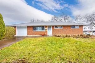 4300 Lambeth Dr, Dayton, OH 45424 - Photo 2