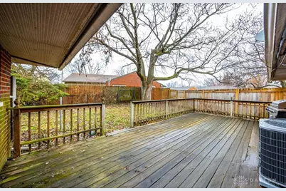 4300 Lambeth Drive, Dayton, OH 45424 - Photo 32