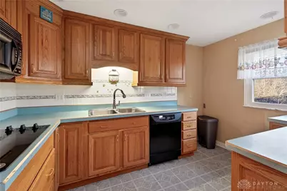 2197 Bending Willow Drive, Kettering, OH 45440 - Photo 14