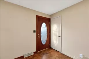 2197 Bending Willow Dr, Kettering, OH 45440 - Photo 4