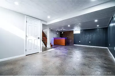 1885 Lake Road, Medway, OH 45341 - Photo 32