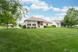 2659 Stonebridge Dr, Troy, OH 45373 - Photo 16