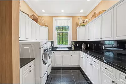 109 Castle Pines Court, Beavercreek Twp, OH 45385 - Photo 30