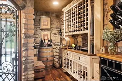 109 Castle Pines Court, Beavercreek Twp, OH 45385 - Photo 54