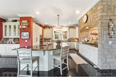 109 Castle Pines Court, Beavercreek Twp, OH 45385 - Photo 16