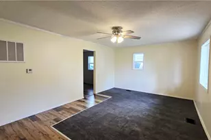 4725 W Hillcrest Ave, Dayton, OH 45406 - Photo 4