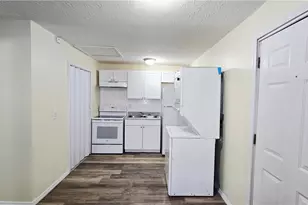4725 W Hillcrest Ave, Dayton, OH 45406 - Photo 10