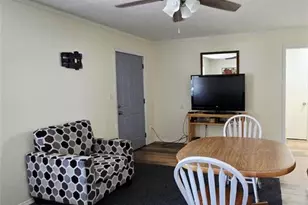 4725 W Hillcrest Ave, Dayton, OH 45406 - Photo 4