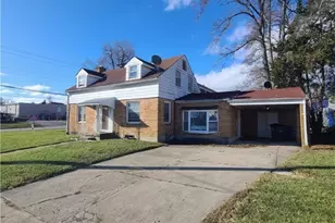 2401 Rugby Rd, Dayton, OH 45406 - Photo 2