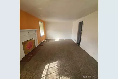 2401 Rugby Road, Dayton, OH 45406 - Photo 6