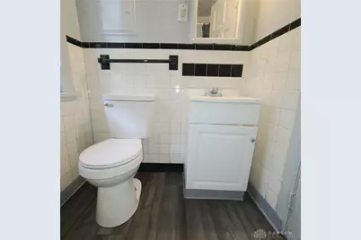 2401 Rugby Road, Dayton, OH 45406 - Photo 14