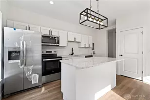 1131 W 2nd St, Dayton, OH 45402 - Photo 30