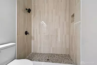 1131 W 2nd Street, Dayton, OH 45402 - Photo 12